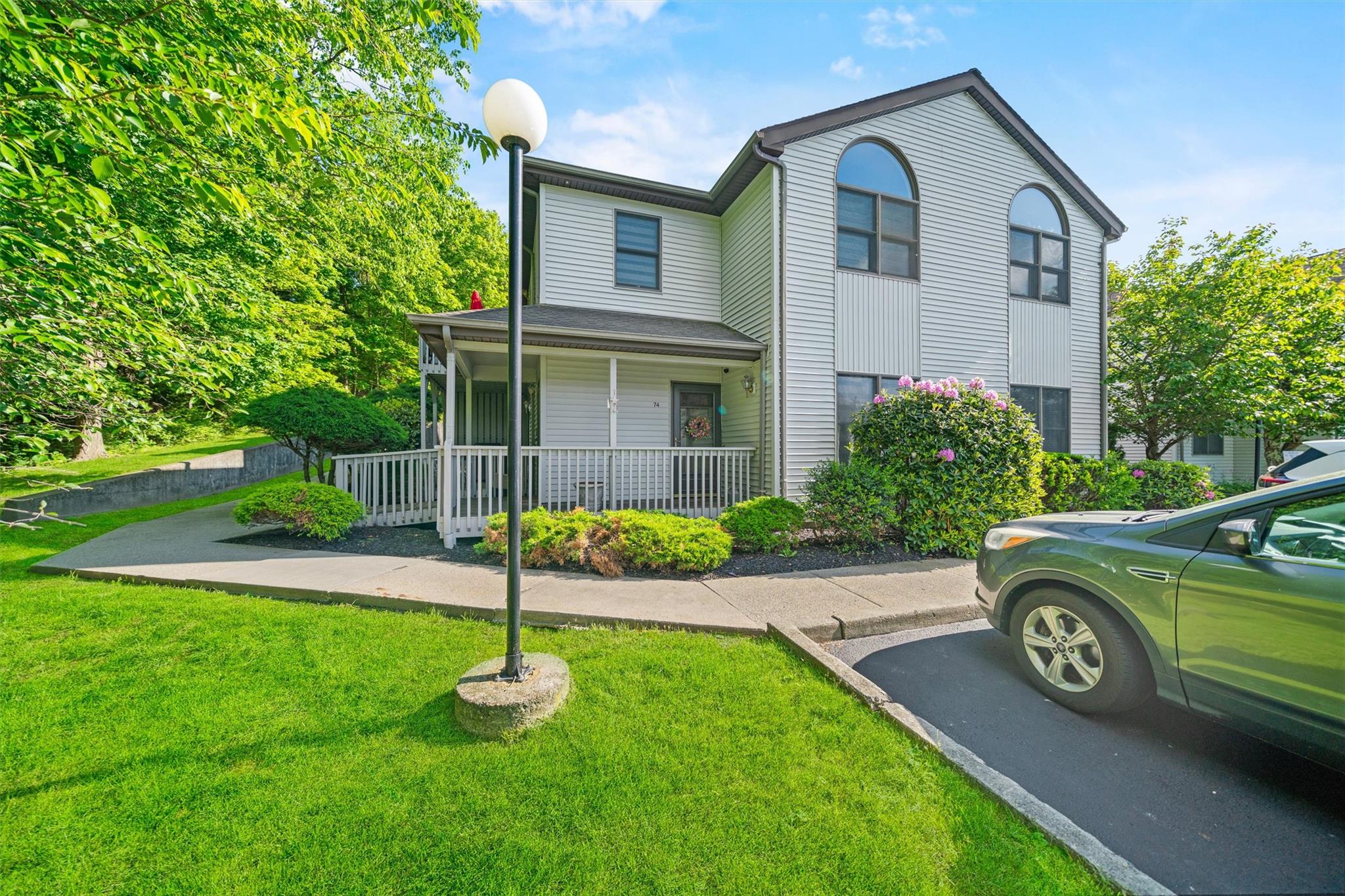 Property photo # 1