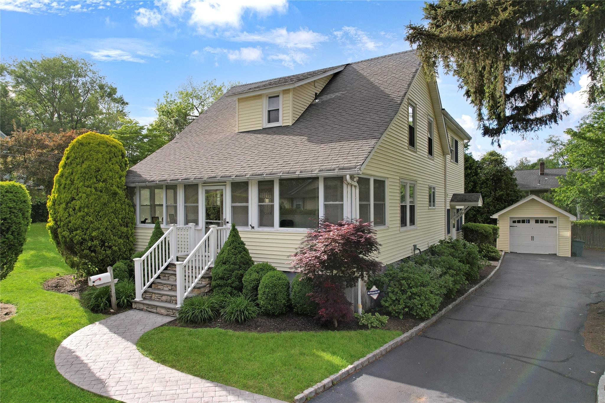 Property photo # 1