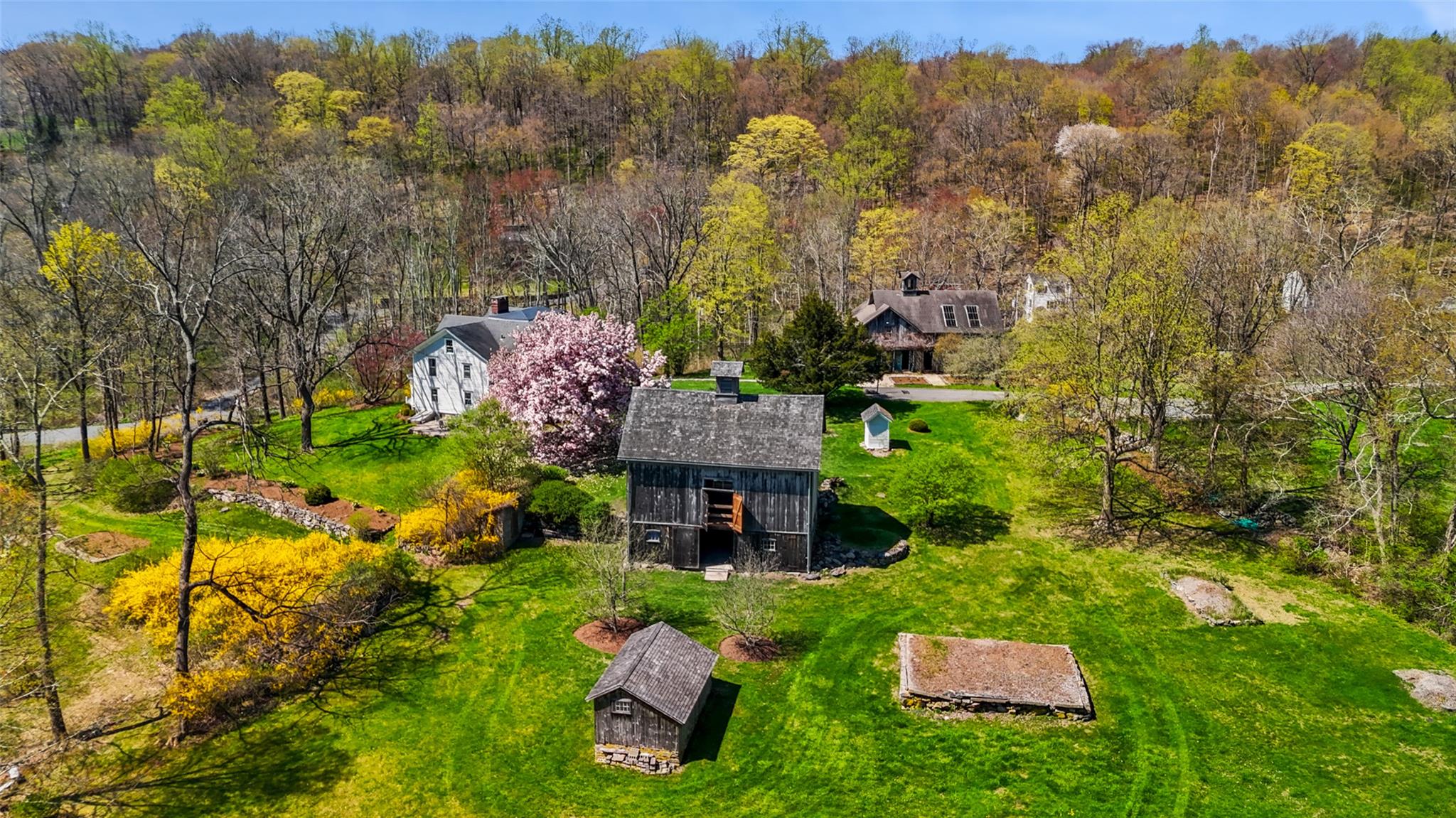 Property photo # 1