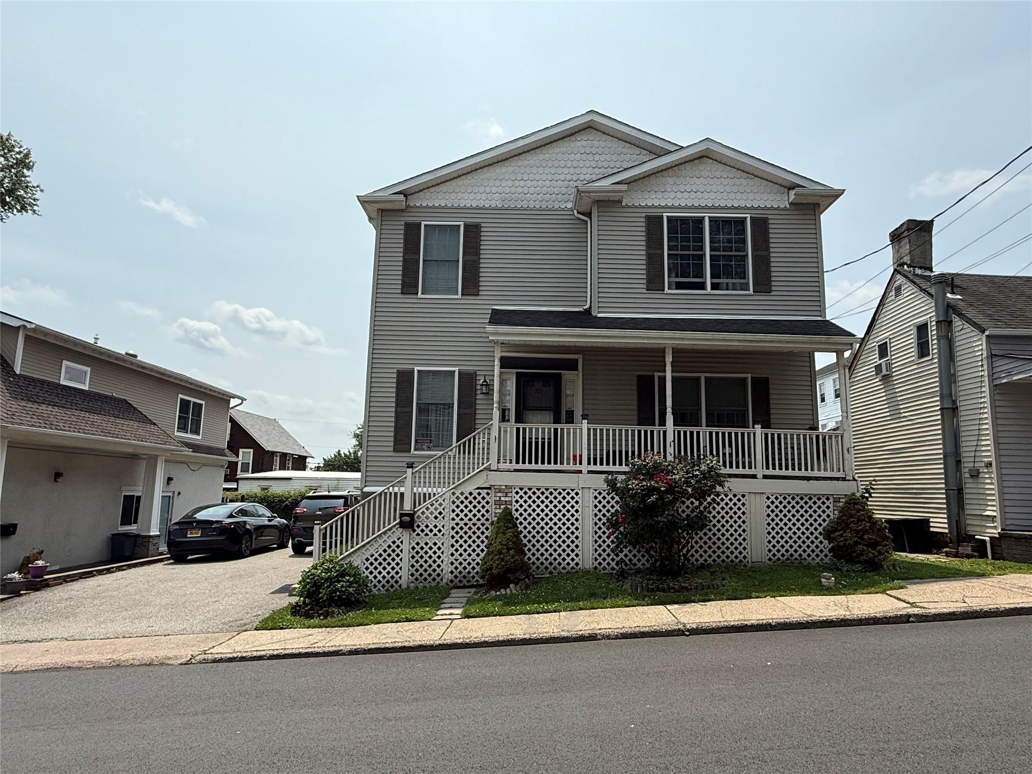 Property photo # 1
