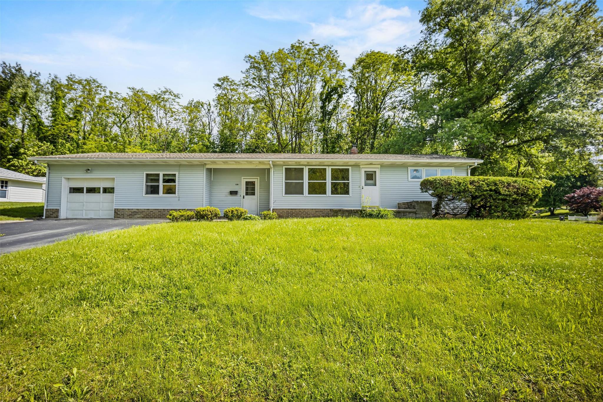 Property photo # 1