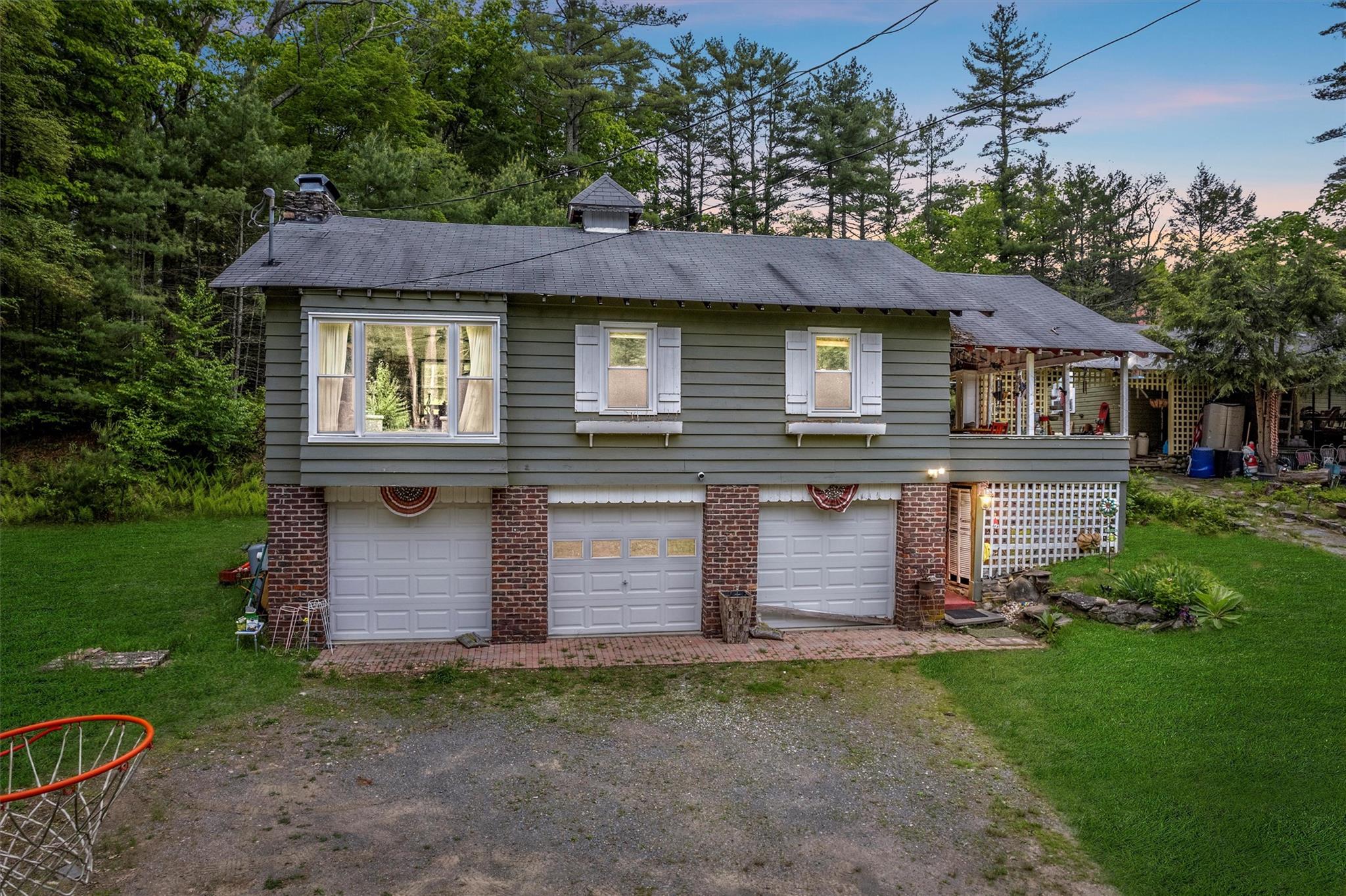 Property photo # 1