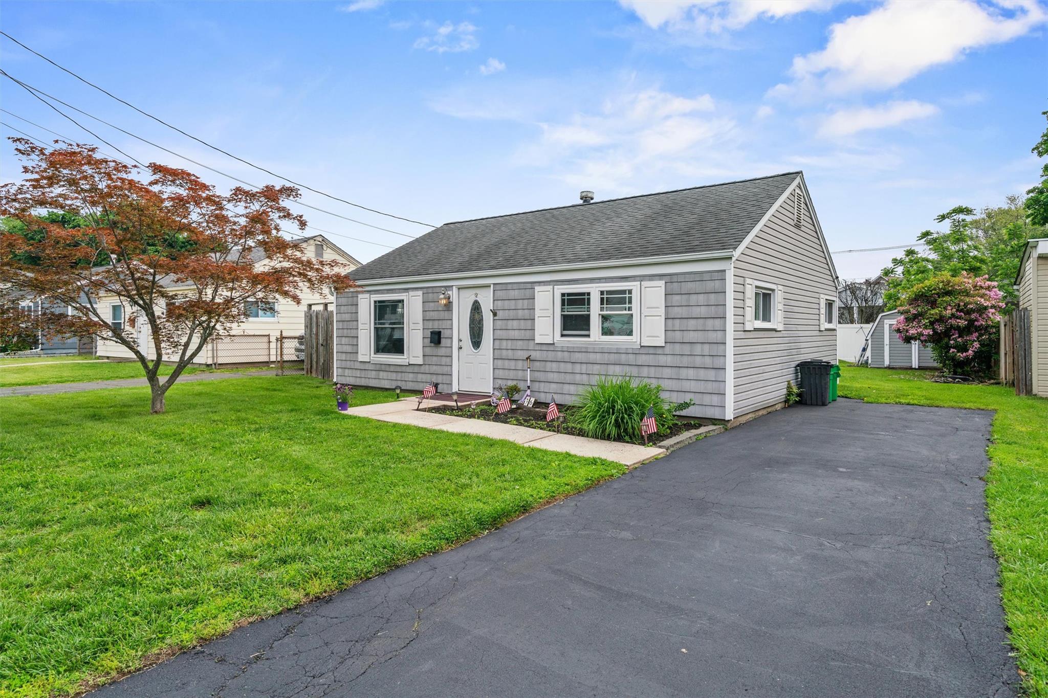 Property photo # 1