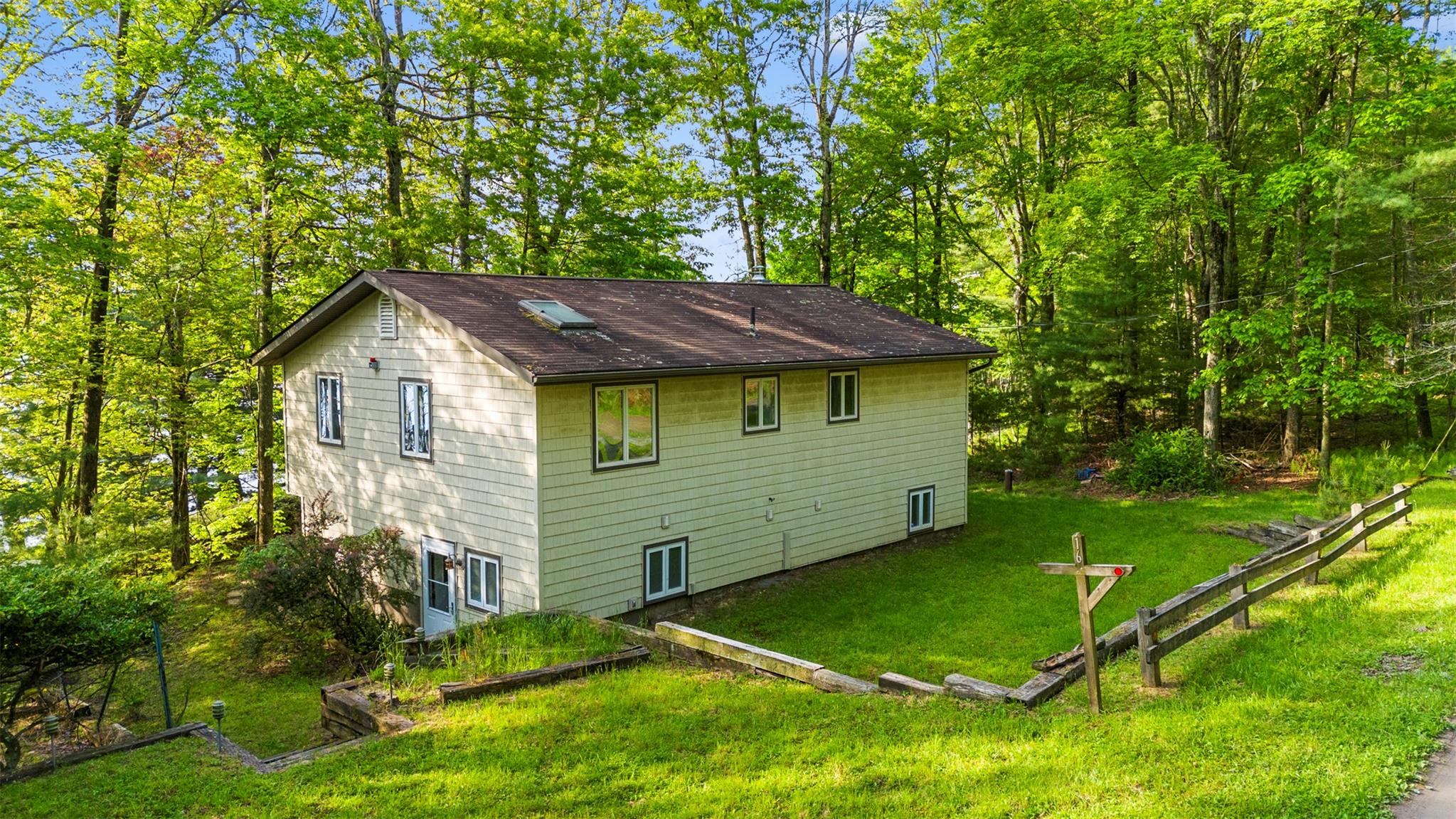 Property photo # 1