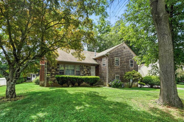 Property photo # 1