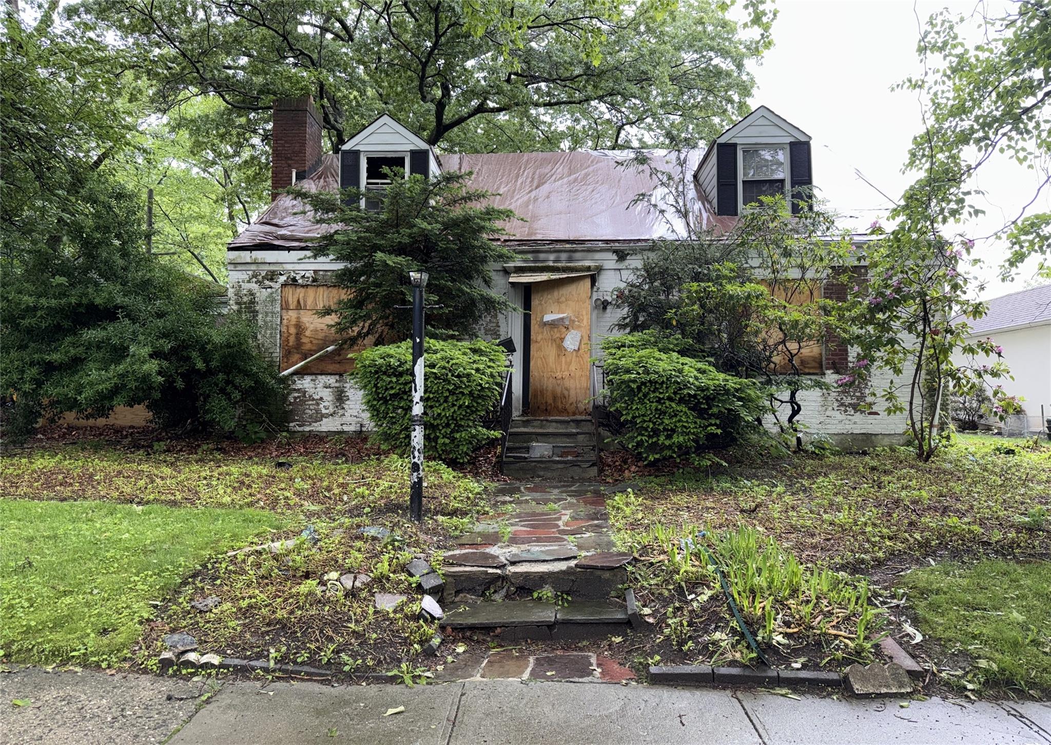 Property photo # 1