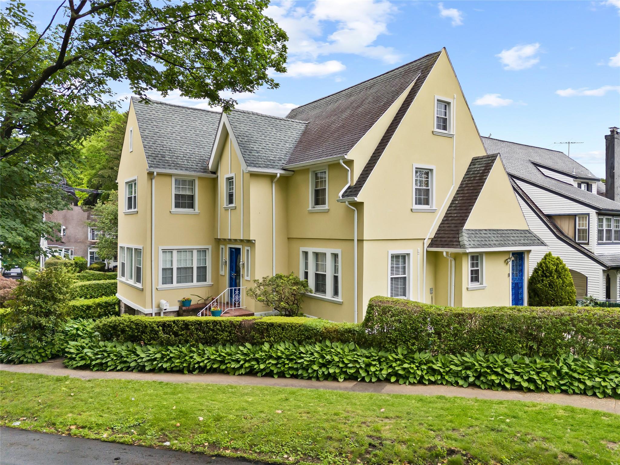 Property photo # 1