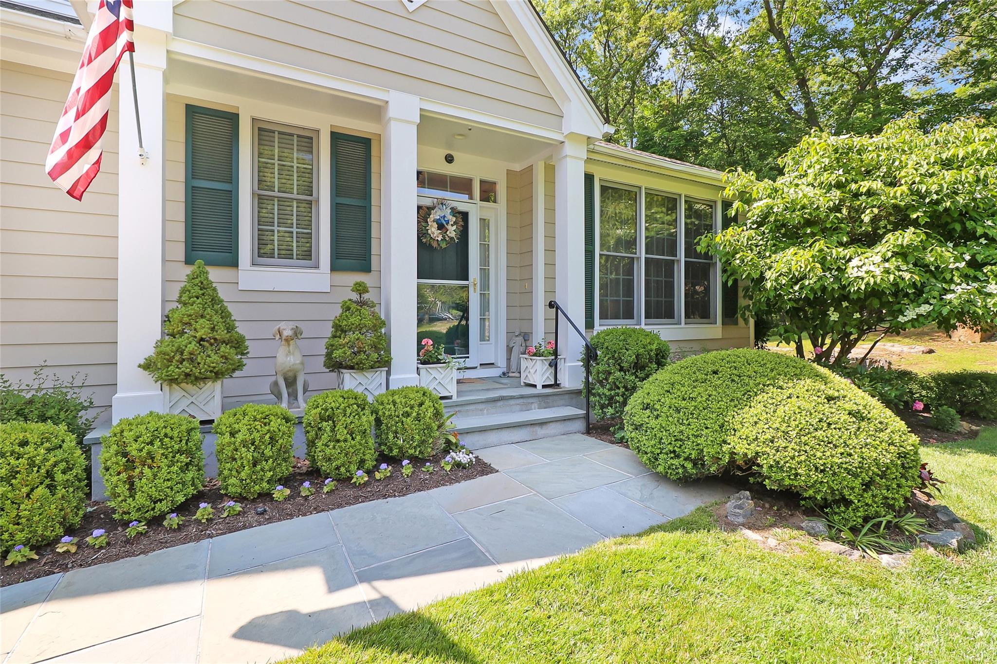 Property photo # 1