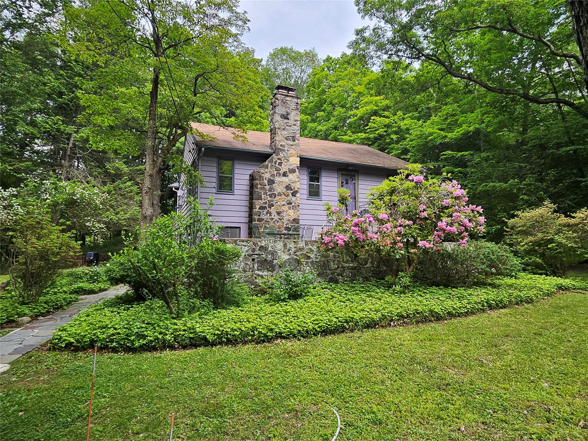 Property photo # 1