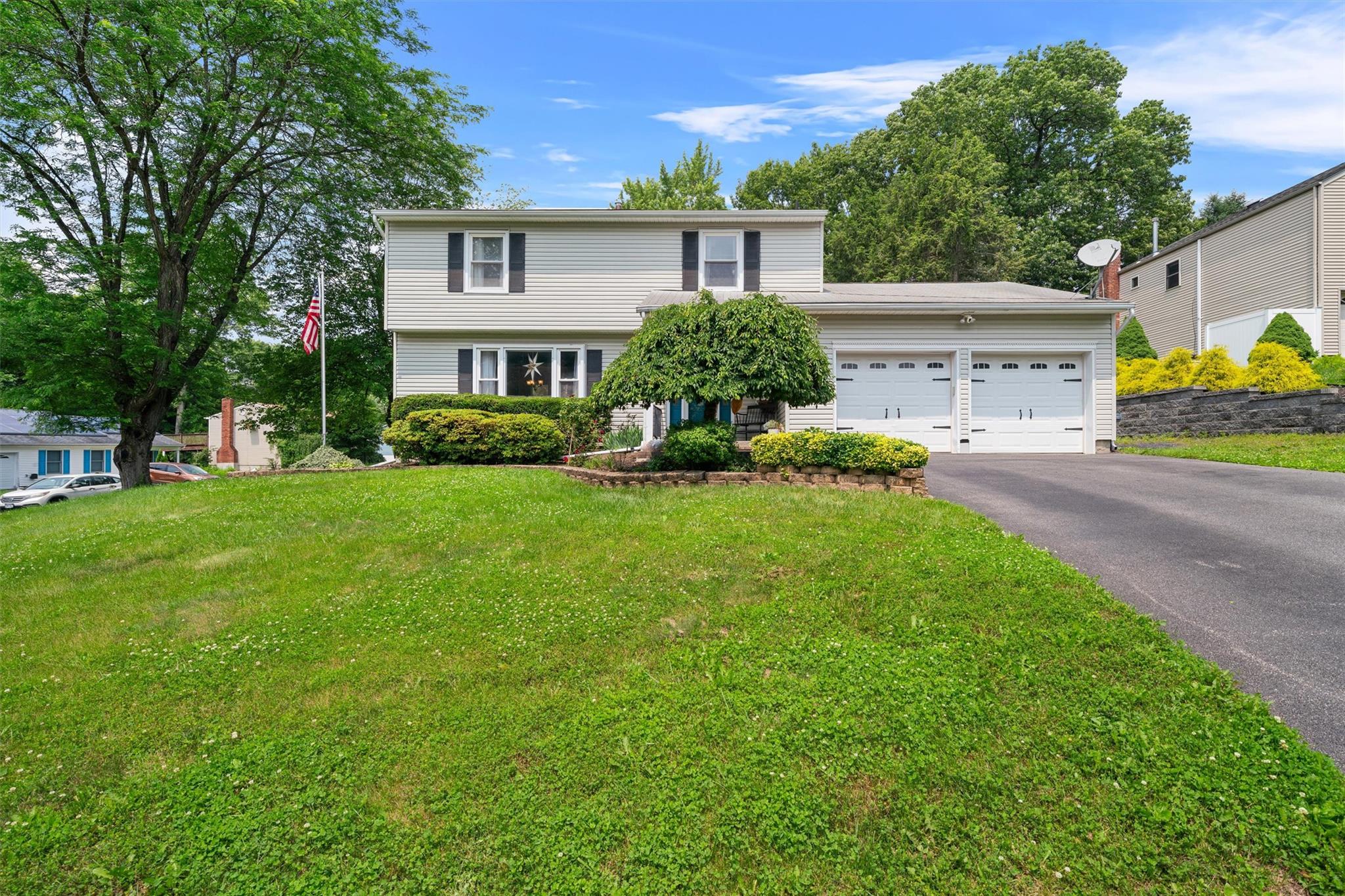 Property photo # 1