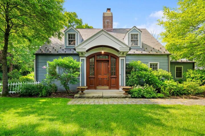 Property photo # 1