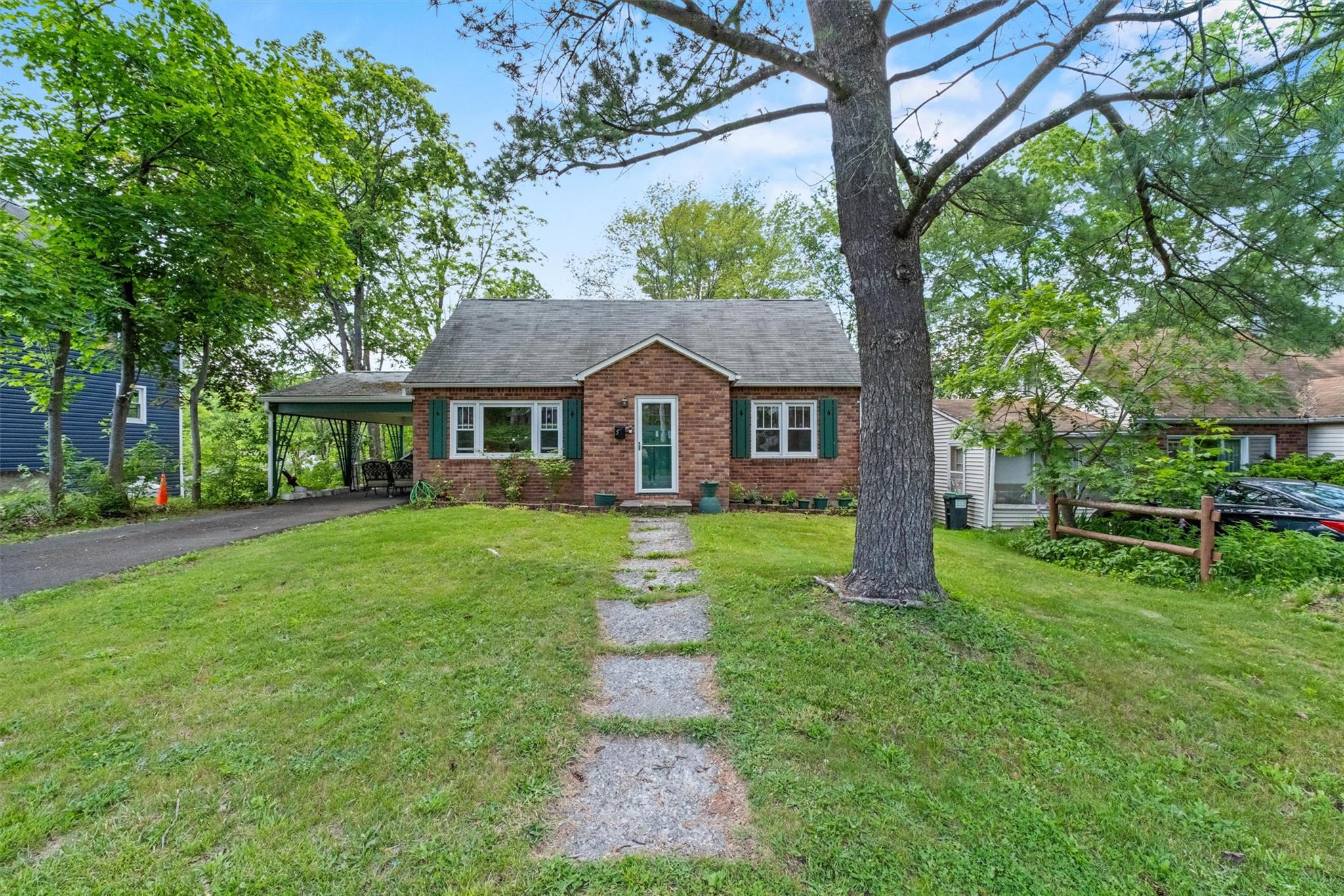Property photo # 1