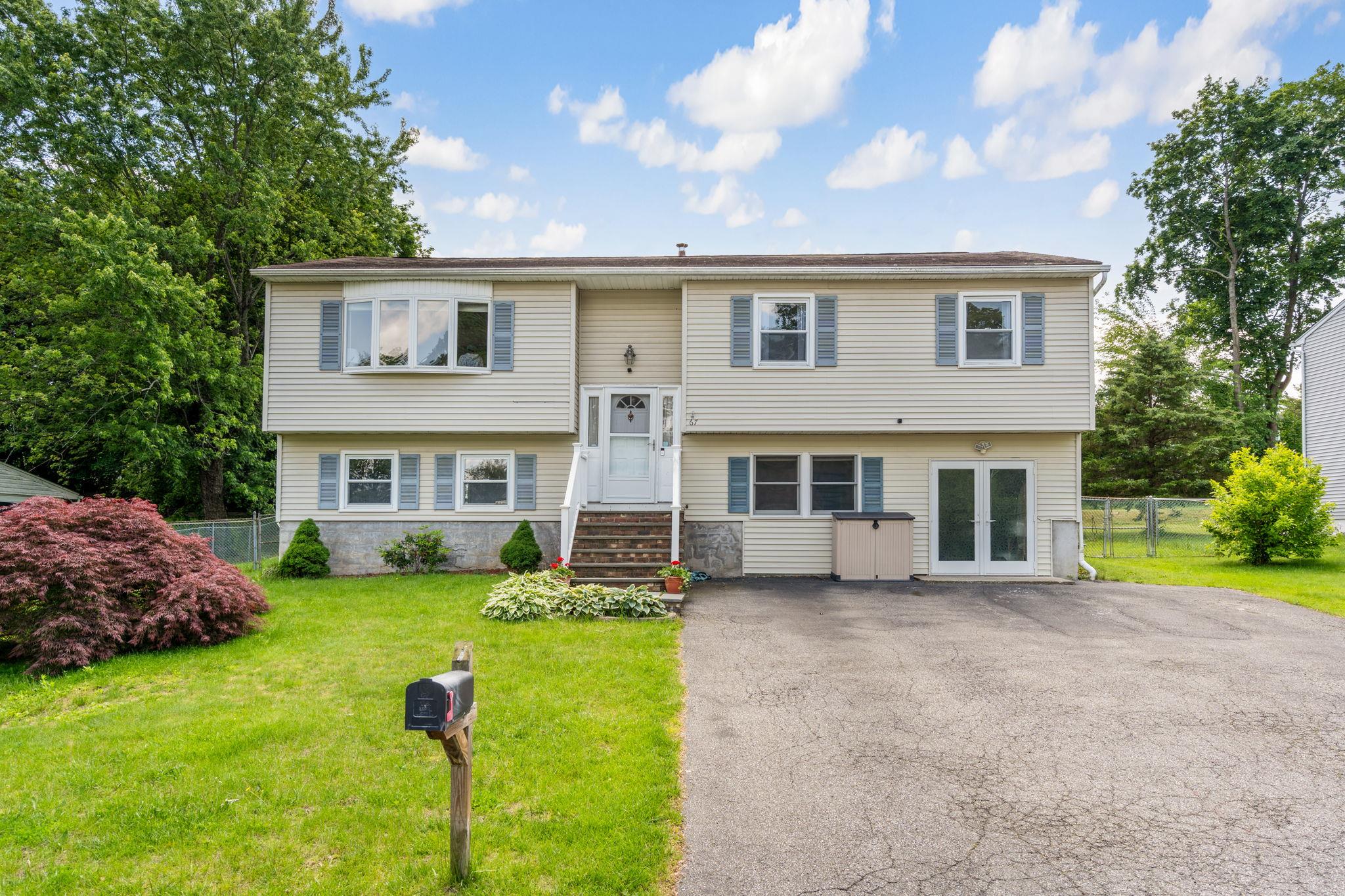 Property photo # 1