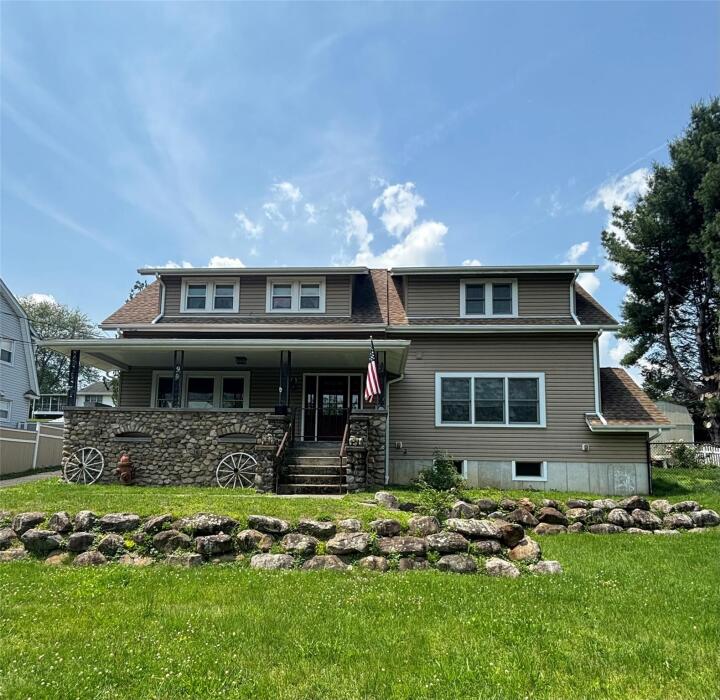 Property photo # 1