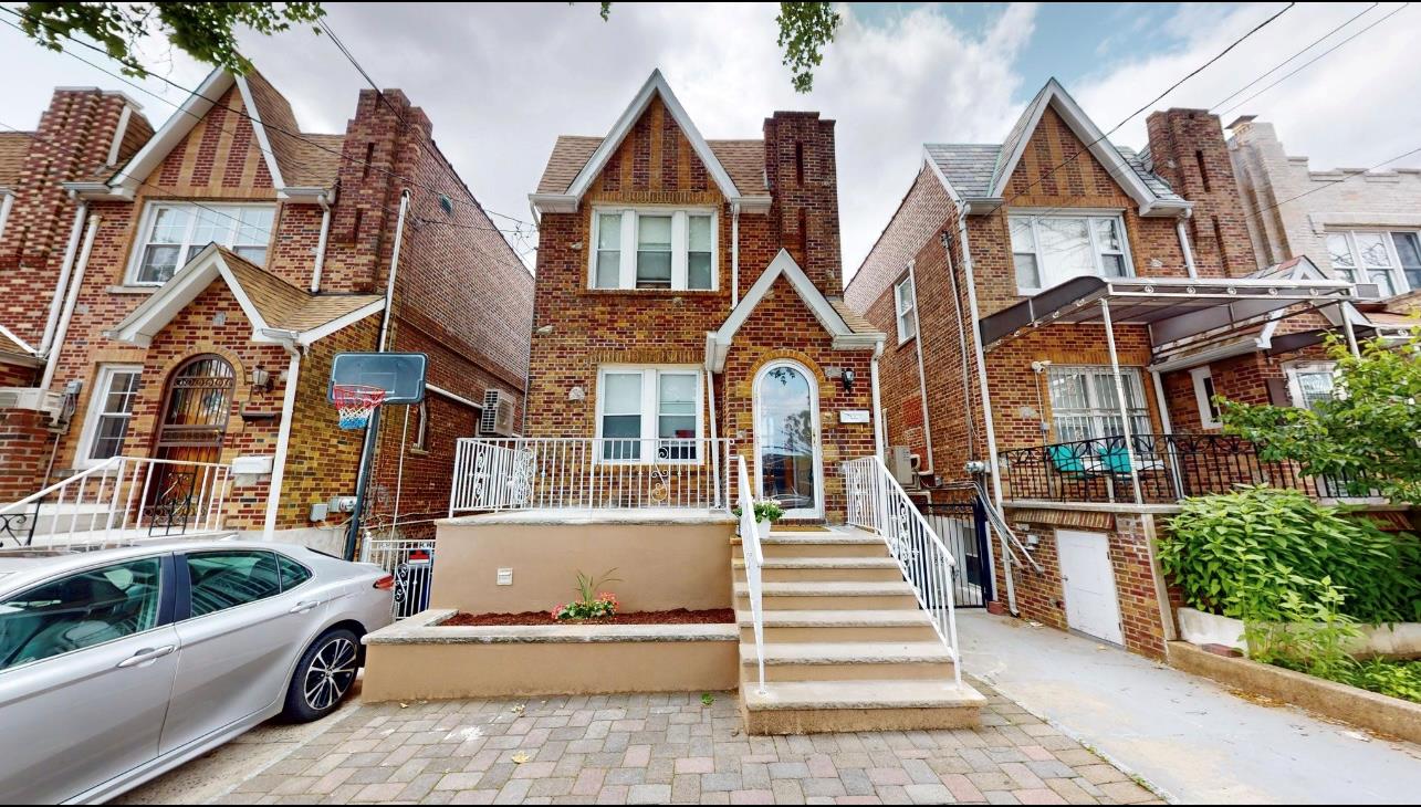 Property photo # 1