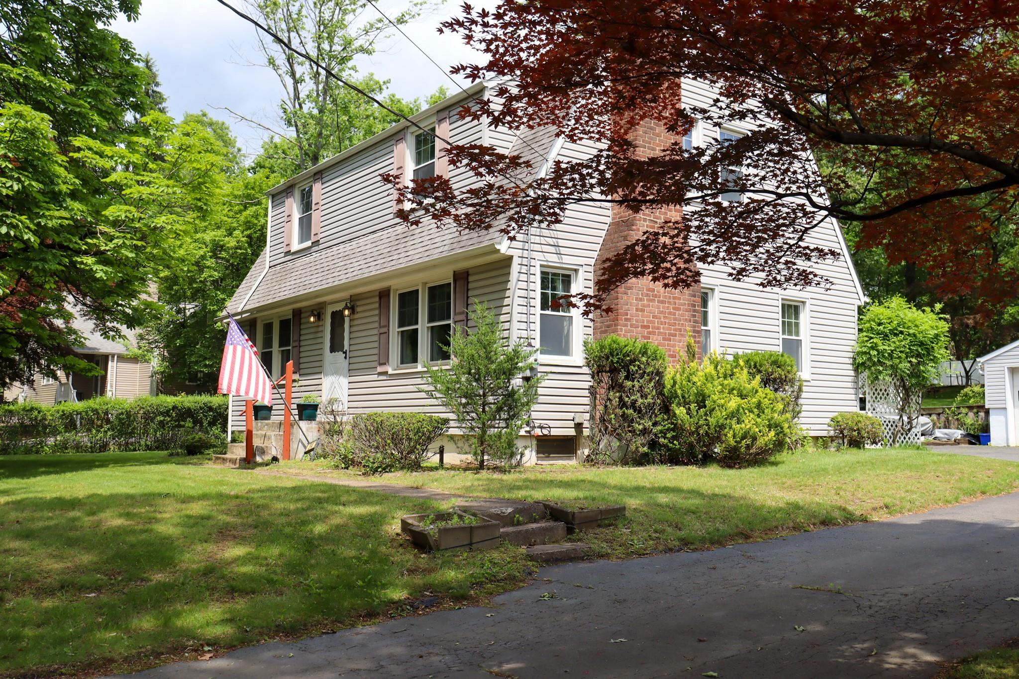 Property photo # 1