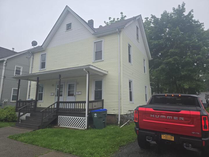 Property photo # 1