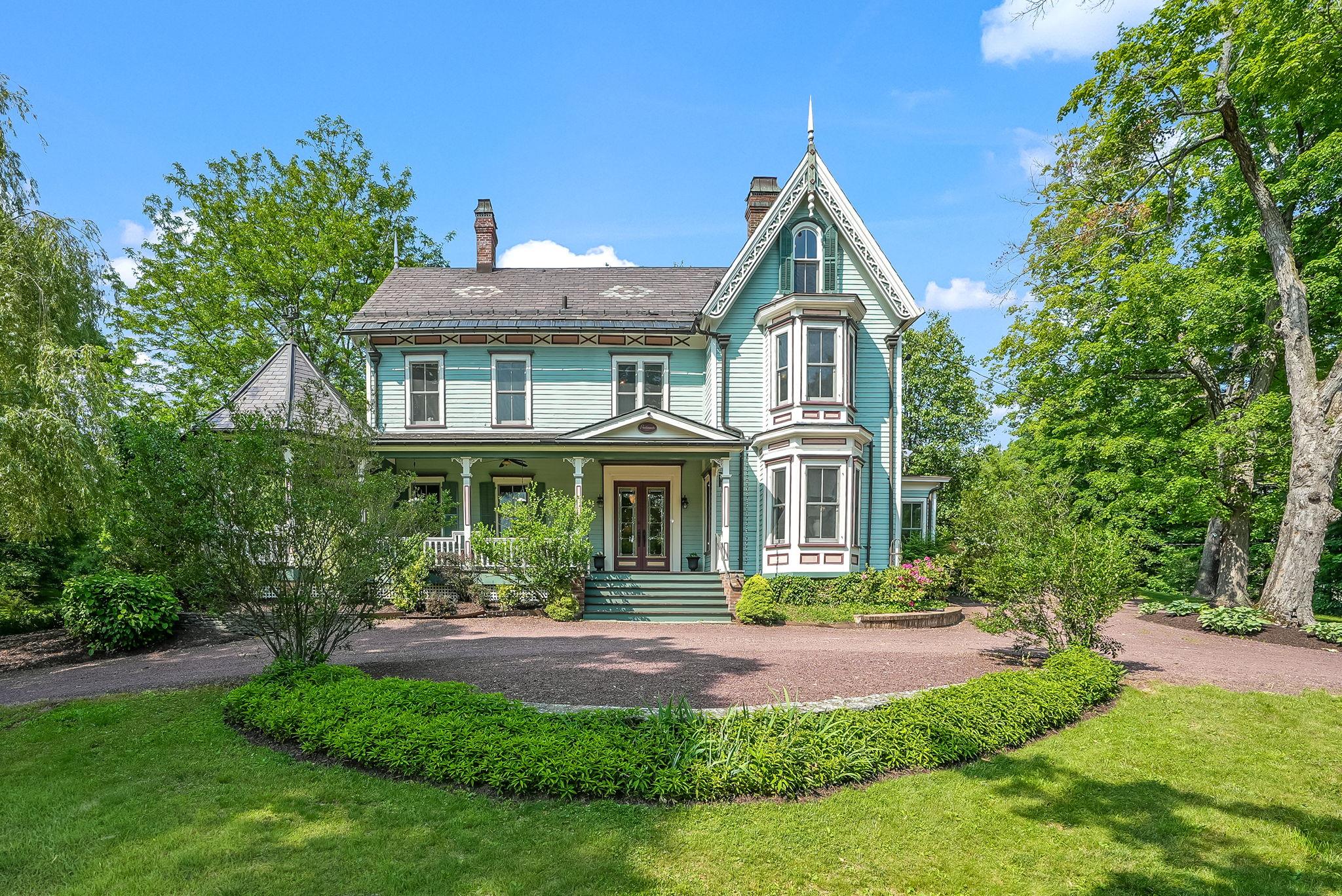 Property photo # 1