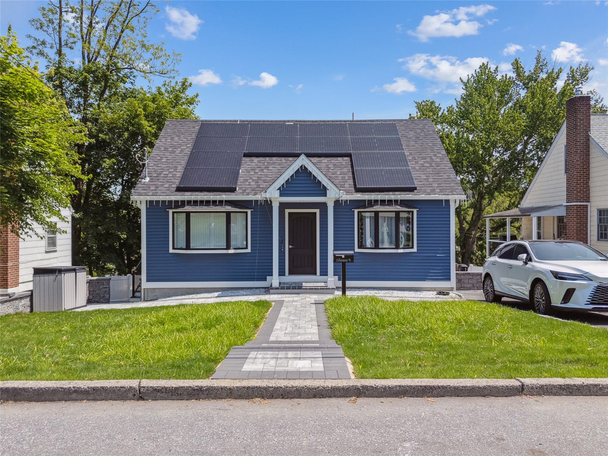 Property photo # 1