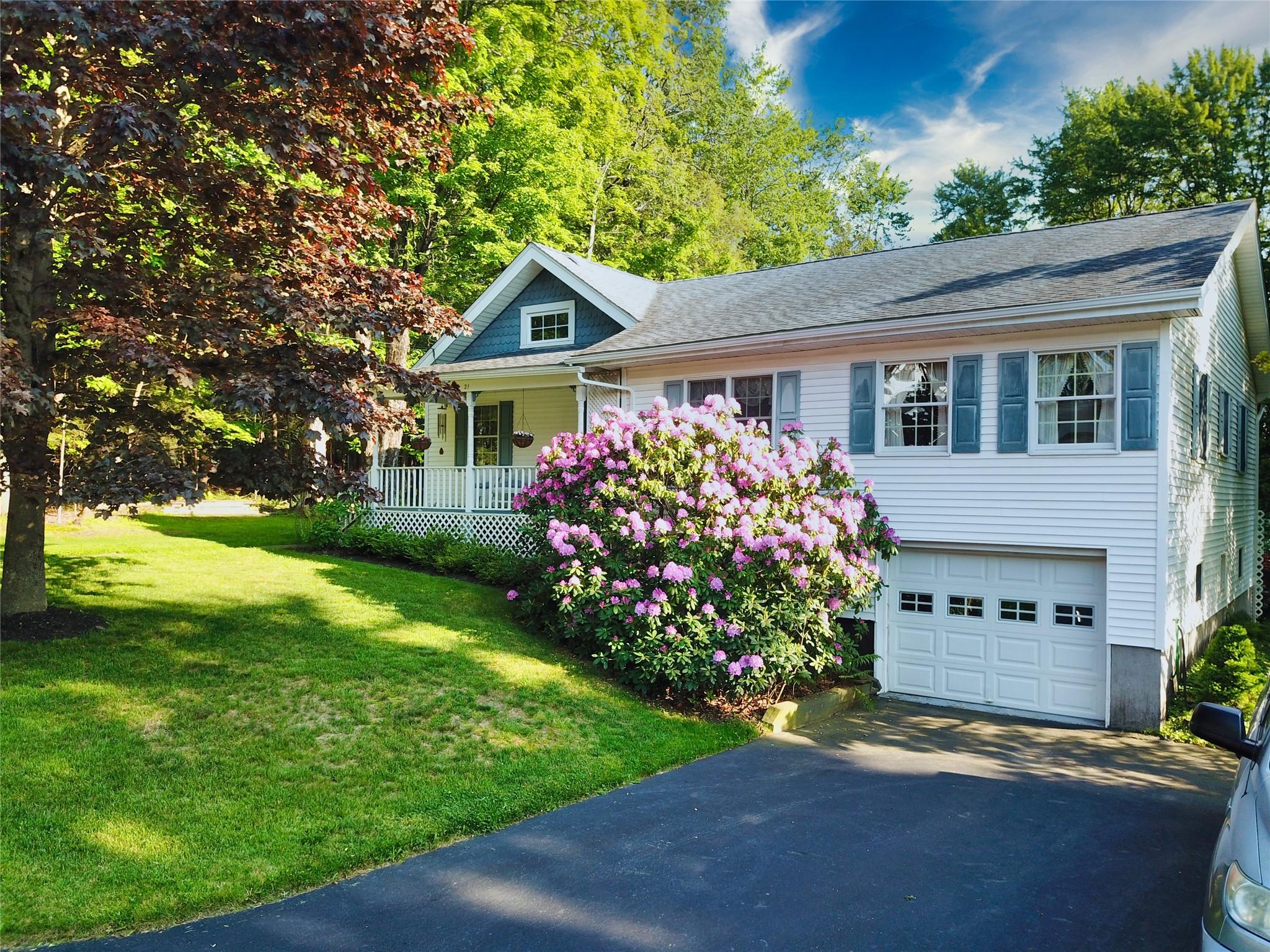 Property photo # 1