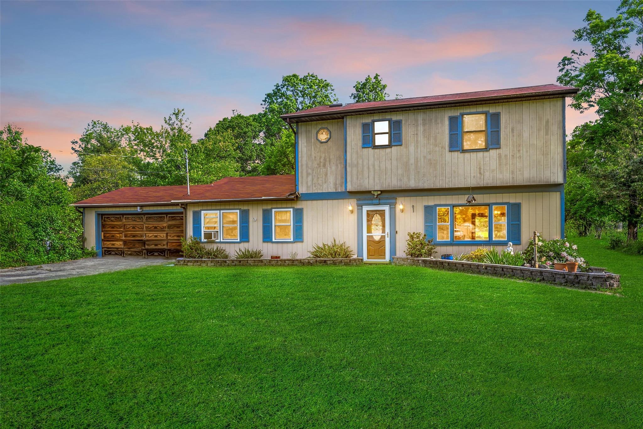 Property photo # 1