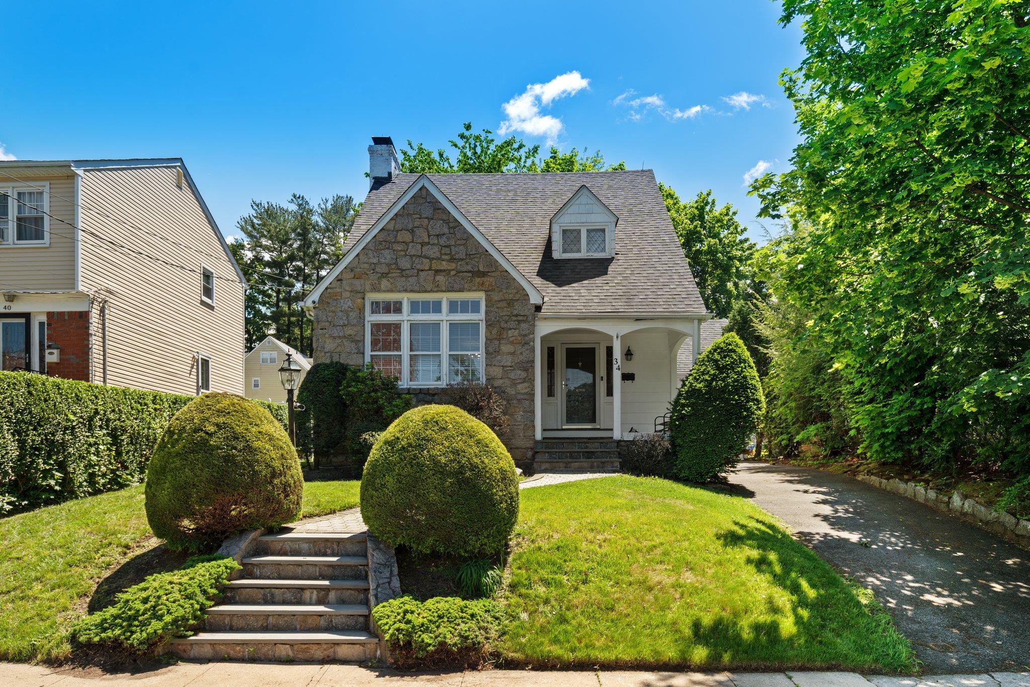 Property photo # 1