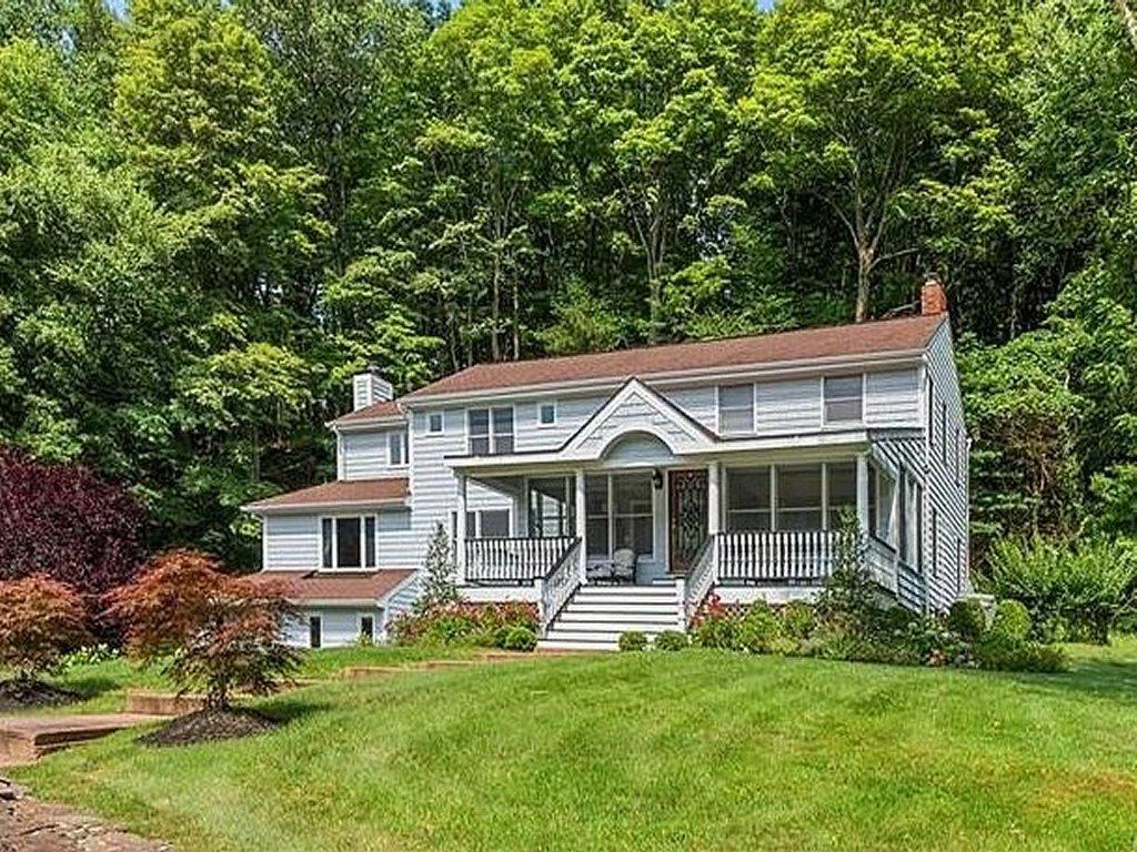 Property photo # 1
