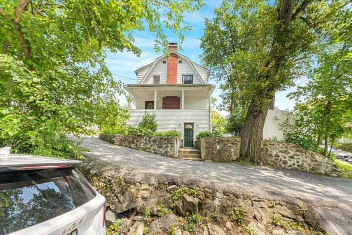 Property photo # 1