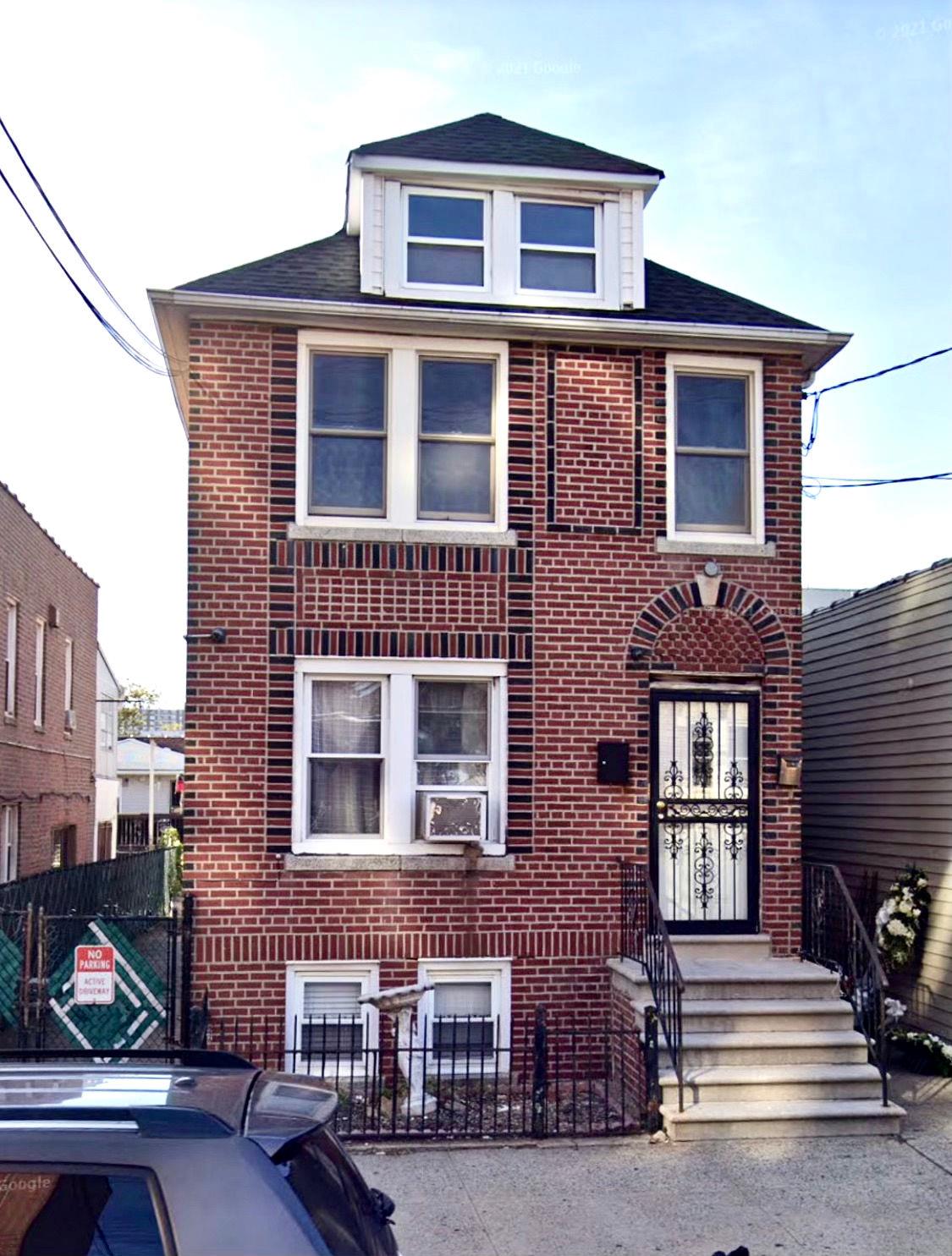Property photo # 1