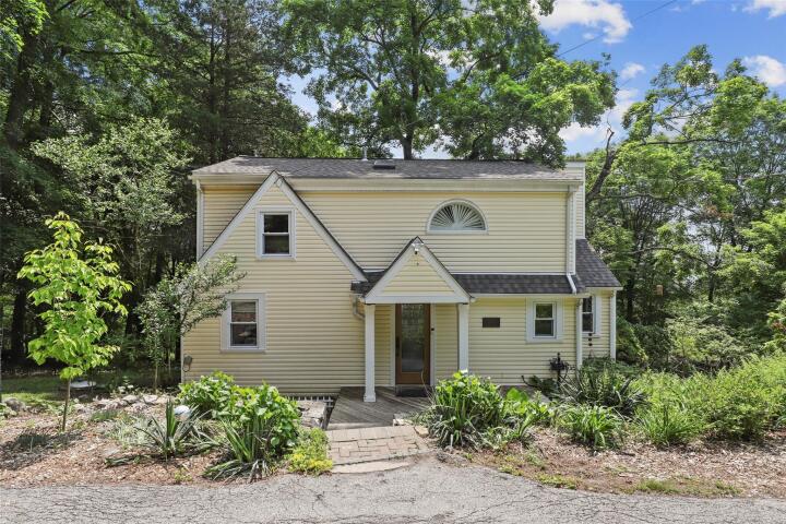 Property photo # 1
