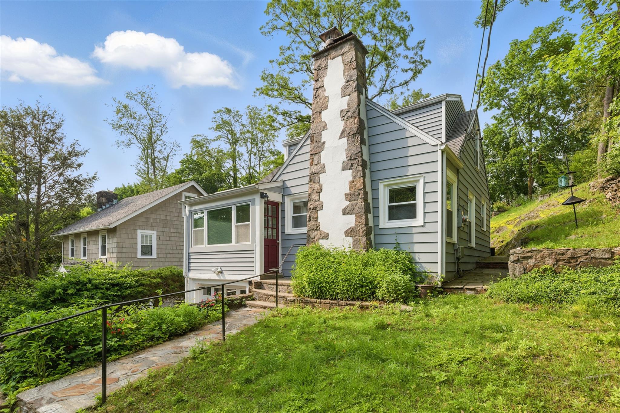 Property photo # 1