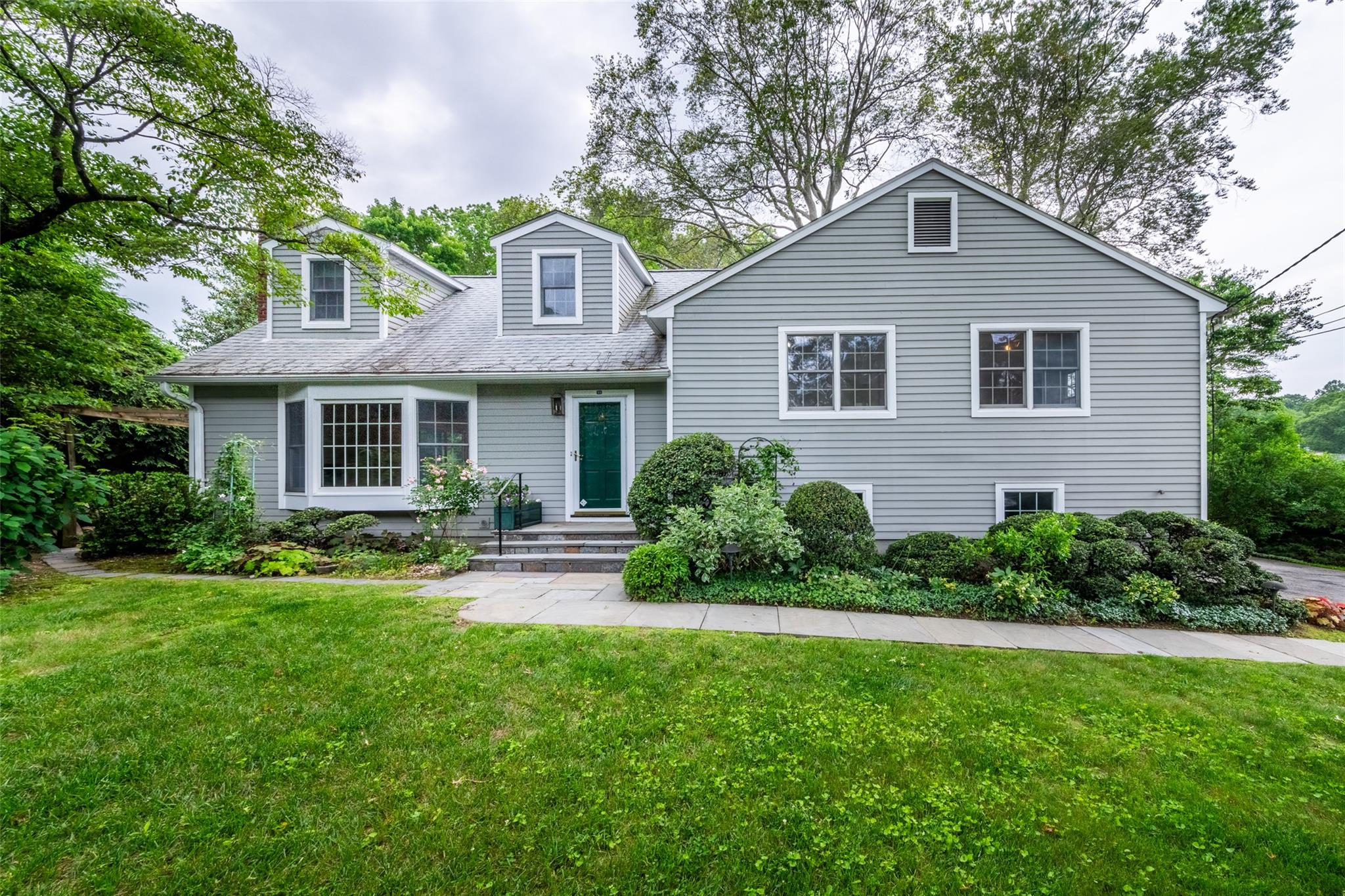Property photo # 1