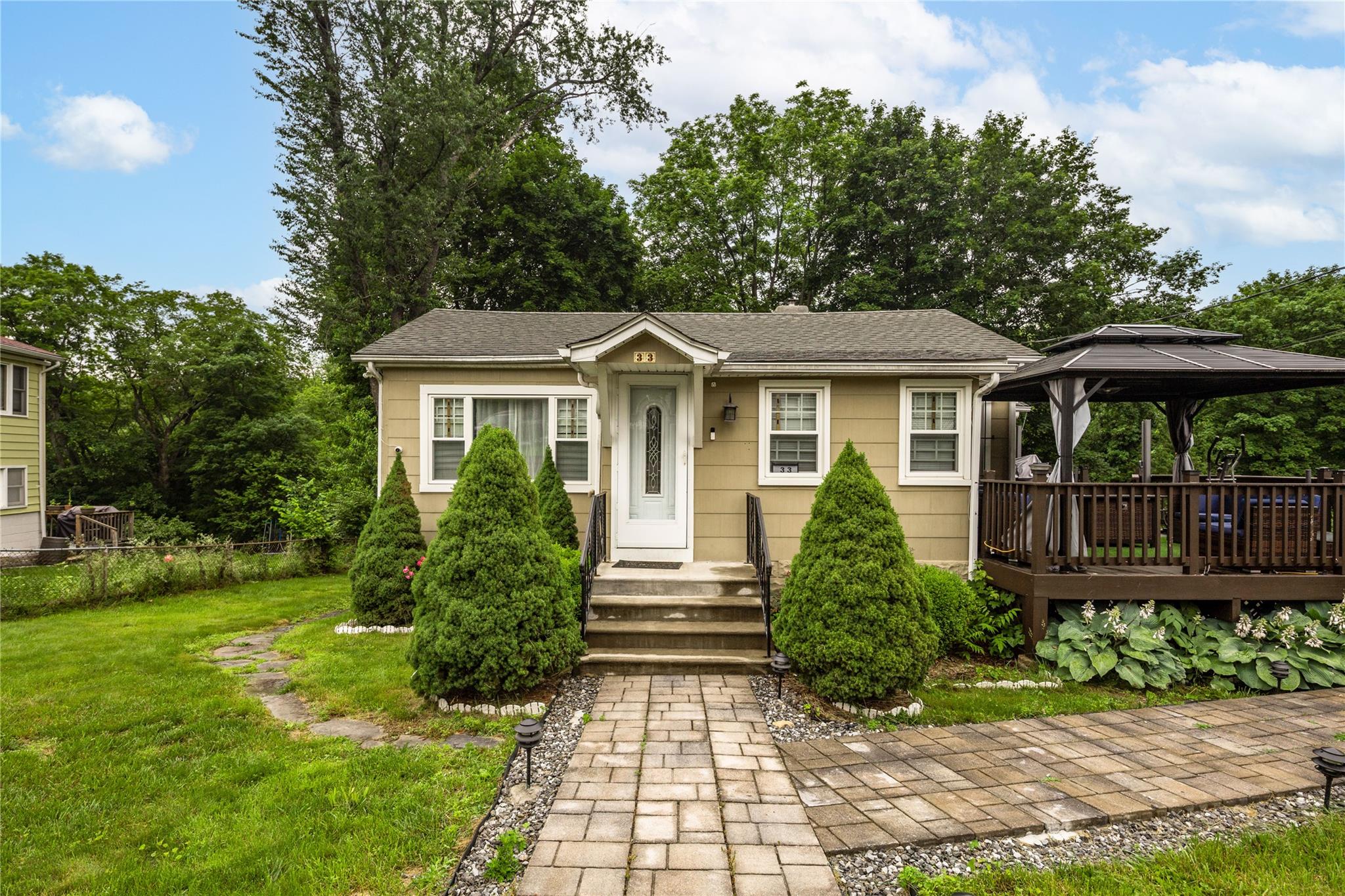 Property photo # 1