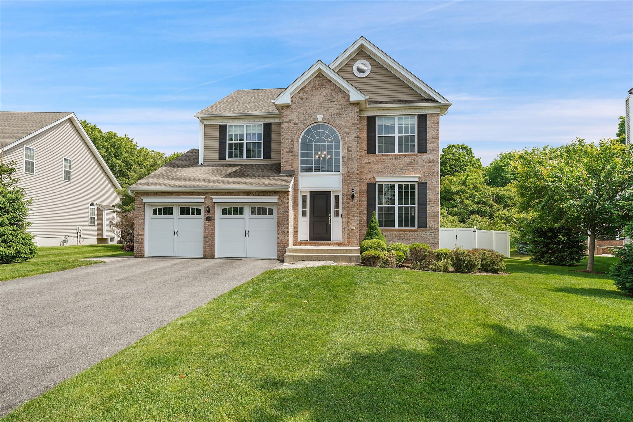 Property photo # 1