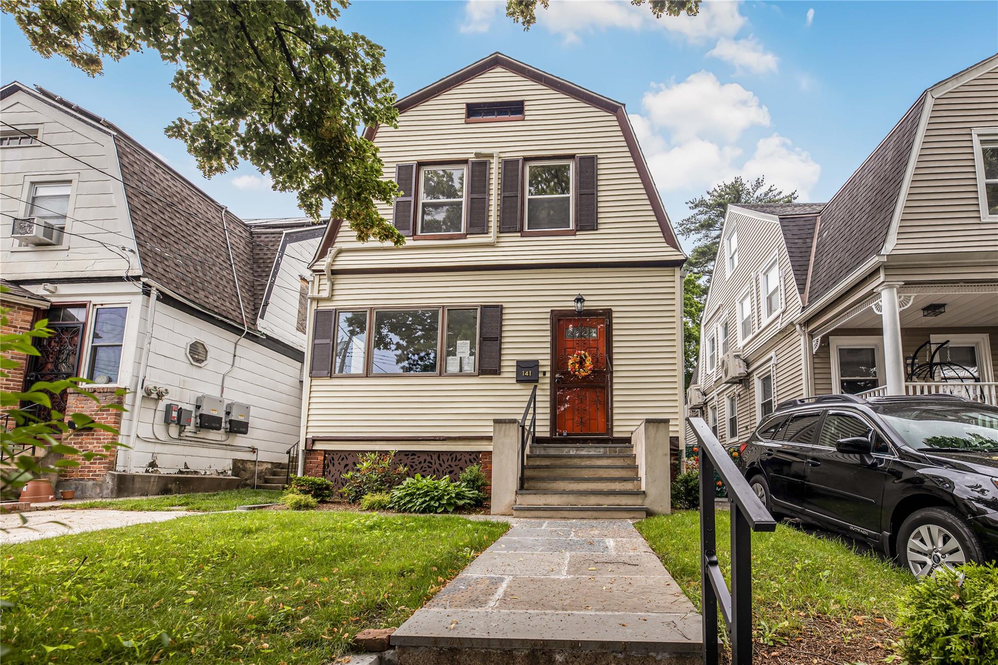 Property photo # 1