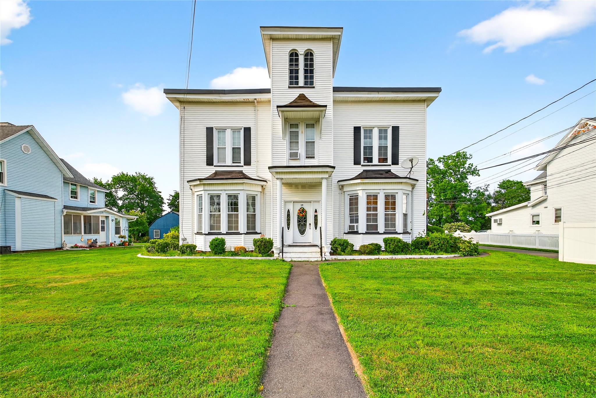 Property photo # 1