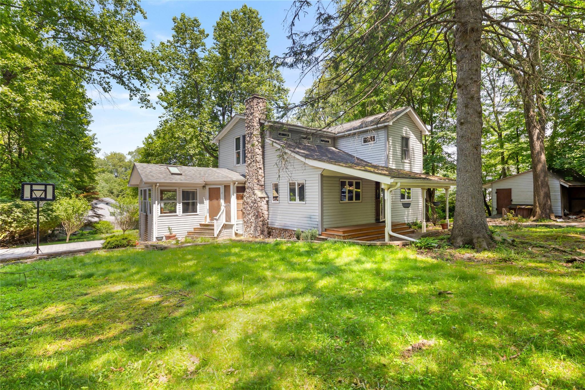 Property photo # 1