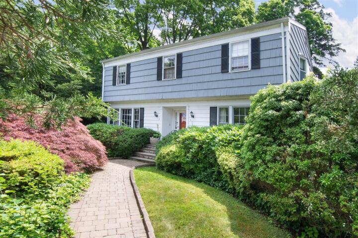 Property photo # 1
