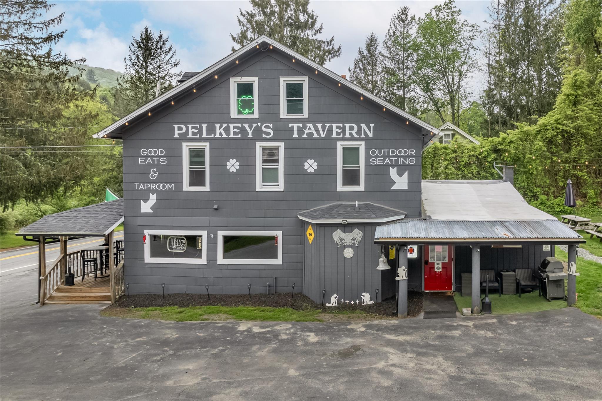 Property photo # 1
