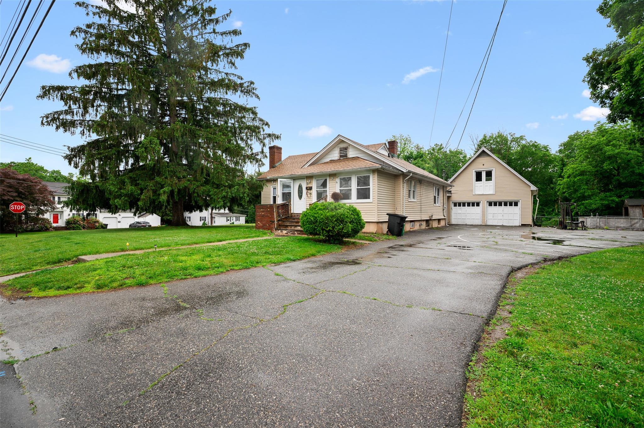 Property photo # 1