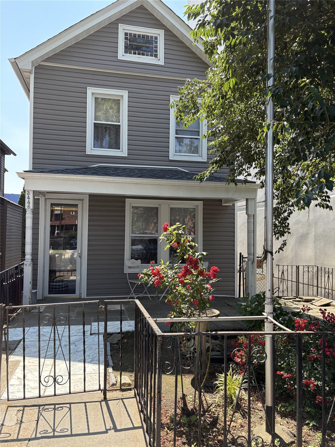 Property photo # 1