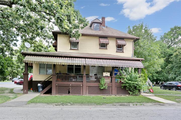 Property photo # 1
