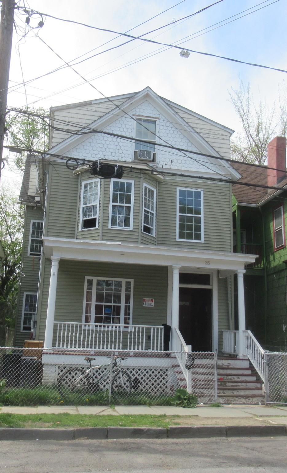 Property photo # 1
