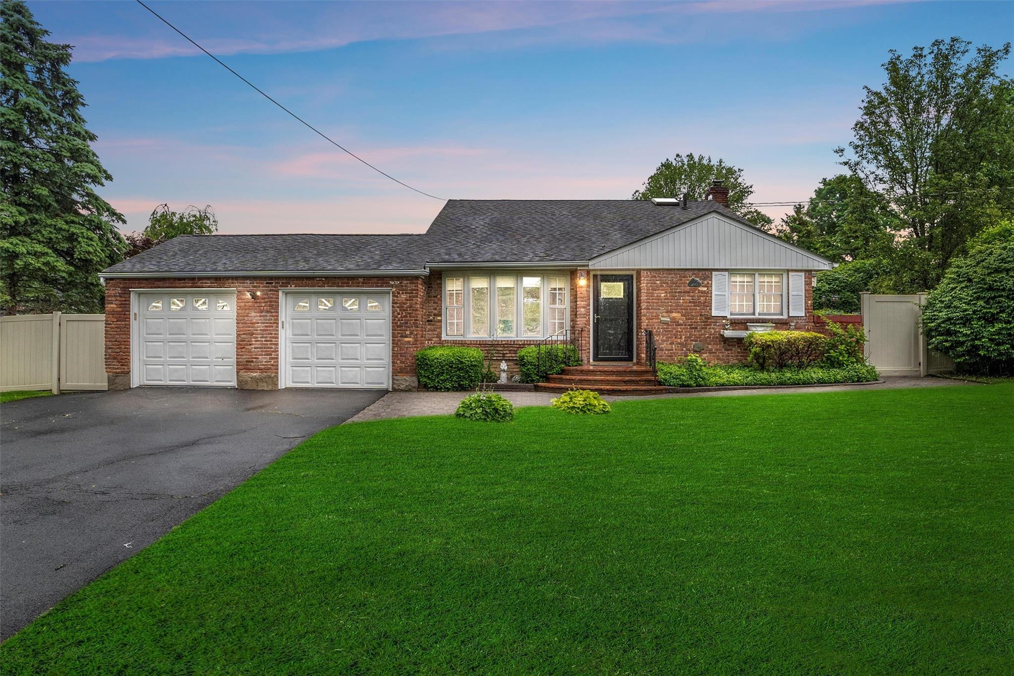 Property photo # 1