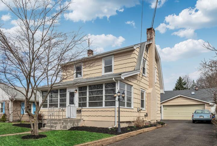 Property photo # 1