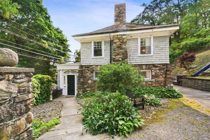Property photo # 1