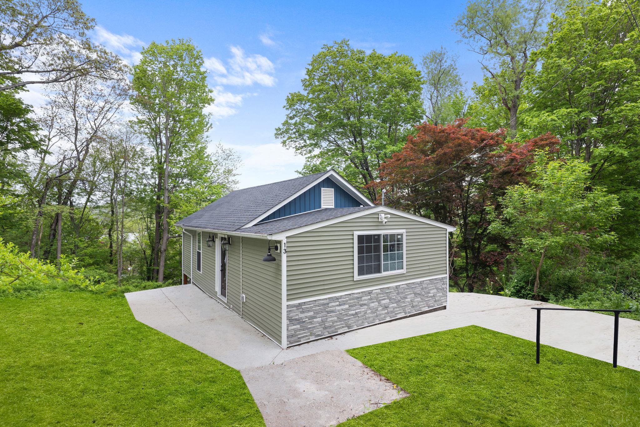 Property photo # 1