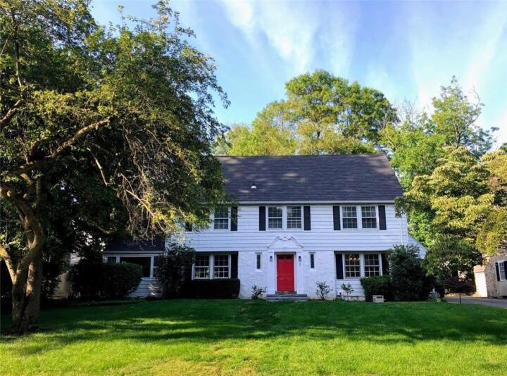 Property photo # 1