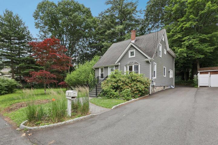 Property photo # 1