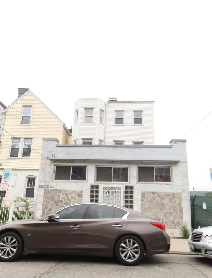 Property photo # 1